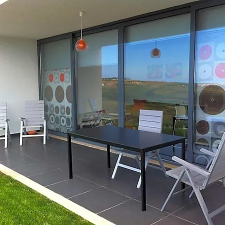 In Portugal With Sea View Pool 3*